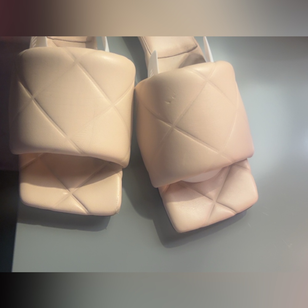 Bottega Quilted Cream Slide Sandals